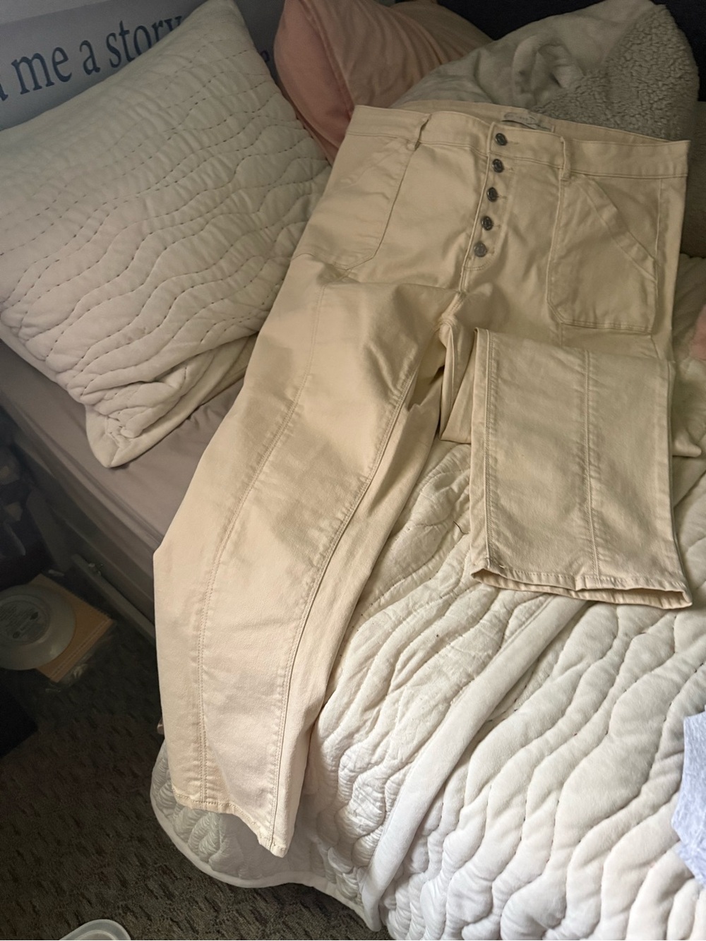 Cream Button-Fly High-Rise Jeans - Picture 2 of 5